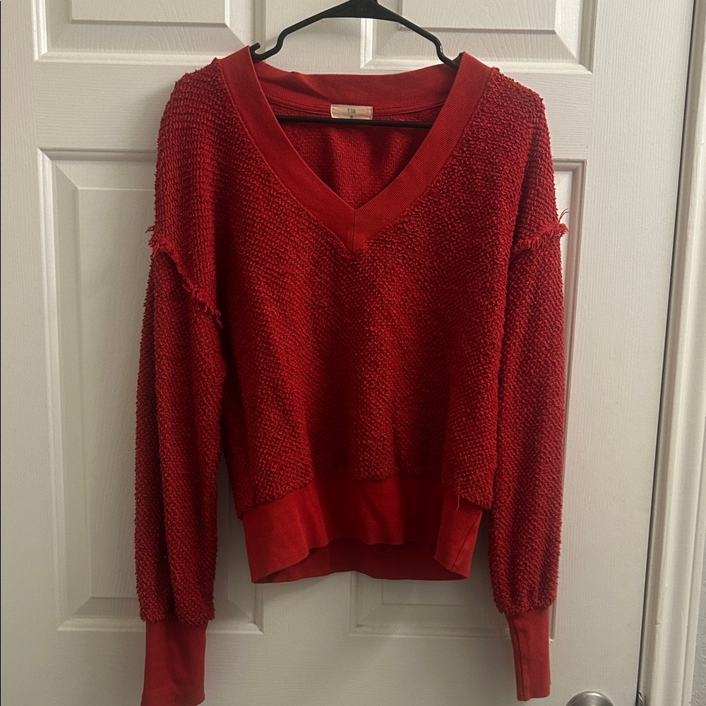 Boutique Women's Red V-Neck Sweater